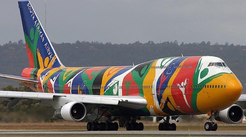 A South African Airways (SAA) airplane. Photo Credit: Montague Smith, Wikipedia Commons