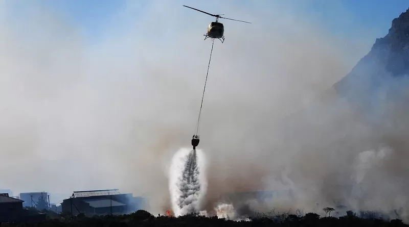 wildfire Helicopter Fire Smoke Fire Fight Fire Fighting