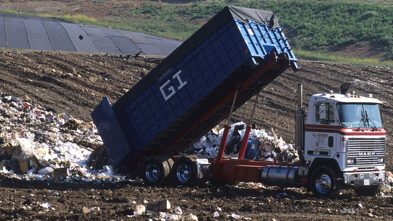 Dump Truck Landfill Disposal Garbage Truck