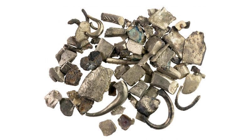 A Hacksilber hoard dated to the middle of the eleventh century BCE found by the Leon Levy Expedition to Ashkelon. CREDIT We are grateful to L. E. Stager and D. Master, directors of the Leon Levy Expedition to Ashkelon, and to D. T. Ariel, for allowing us to publish these photographs. Photo © The Israel Museum, by Haim Gitler and © Israel Antiquities Authority, by Clara Amit