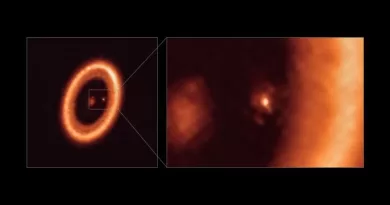 This image, taken with the Atacama Large Millimeter/submillimeter Array (ALMA), in which ESO is a partner, shows wide (left) and close-up (right) views of the moon-forming disc surrounding PDS 70c, a young Jupiter-like planet nearly 400 light-years away. The close-up view shows PDS 70c and its circumplanetary disc centre-front, with the larger circumstellar ring-like disc taking up most of the right-hand side of the image. The star PDS 70 is at the centre of the wide-view image on the left. Two planets have been found in the system, PDS 70c and PDS 70b, the latter not being visible in this image. They have carved a cavity in the circumstellar disc as they gobbled up material from the disc itself, growing in size. In this process, PDS 70c acquired its own circumplanetary disc, which contributes to the growth of the planet and where moons can form. This circumplanetary disc is as large as the Sun-Earth distance and has enough mass to form up to three satellites the size of the Moon. CREDIT: ALMA (ESO/NAOJ/NRAO)/Benisty et al.