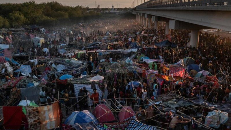 Haitian migrants on the border between Texas and Mexico. Photo Credit: Tasnim News Agency