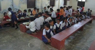 Residents of Uttar Pradesh, mainly children, are getting sick of what is being dubbed as a 'mystery disease'. Copyright: Ajay Tallam, (CC BY-SA 2.0). This image has been cropped.