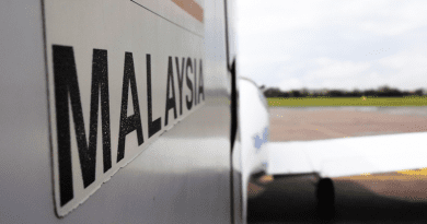 malaysia travel airplane