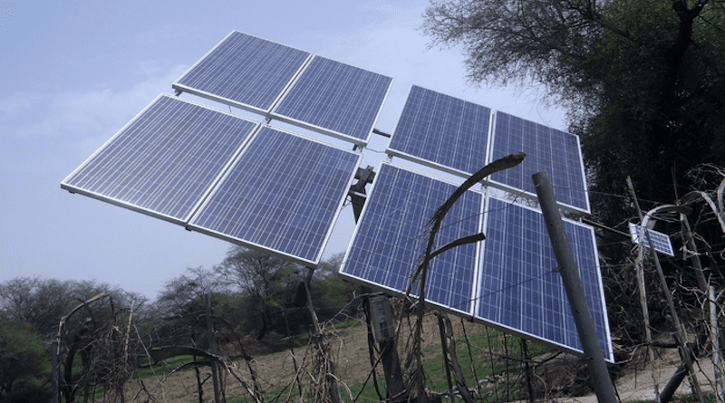 Off-grid solar panels in India CREDIT: Bishnu Sarang
