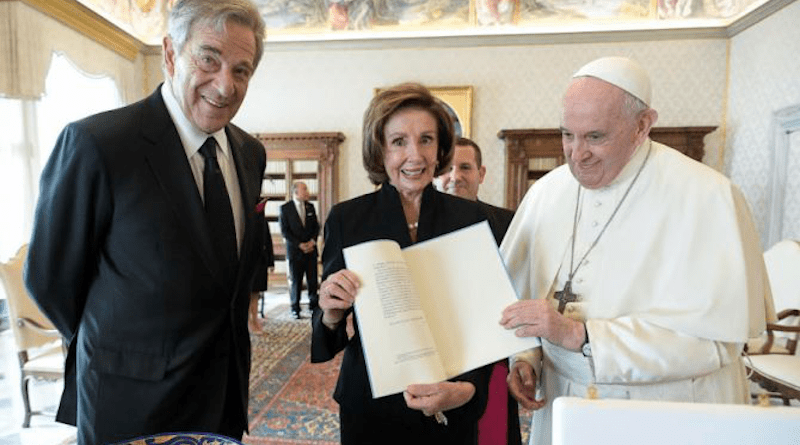 Paul and Nancy Pelosi during their meeting with Pope Francis at the Vatican on Oct. 9, 2021./ Vatican Media.