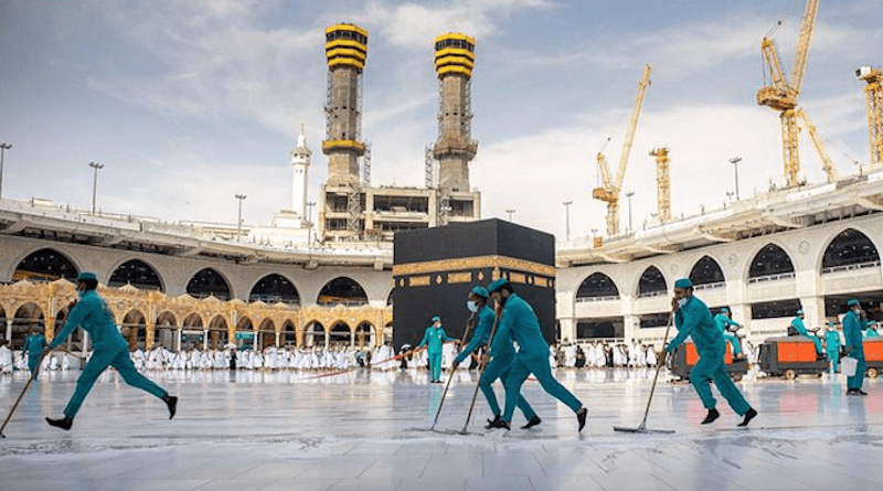 Workers disinfect and sterilize the Grand Mosque in Makkah ten times a day to keep pilgrims and worshippers safe. (SPA)