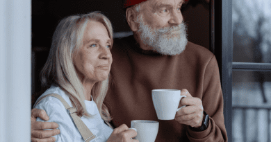 Moderate consumption of coffee and tea separately or in combination were associated with lower risk of stroke and dementia. CREDIT: MART PRODUCTION, Pexel CC-BY 4.0 (https://creativecommons.org/licenses/by/4.0/)