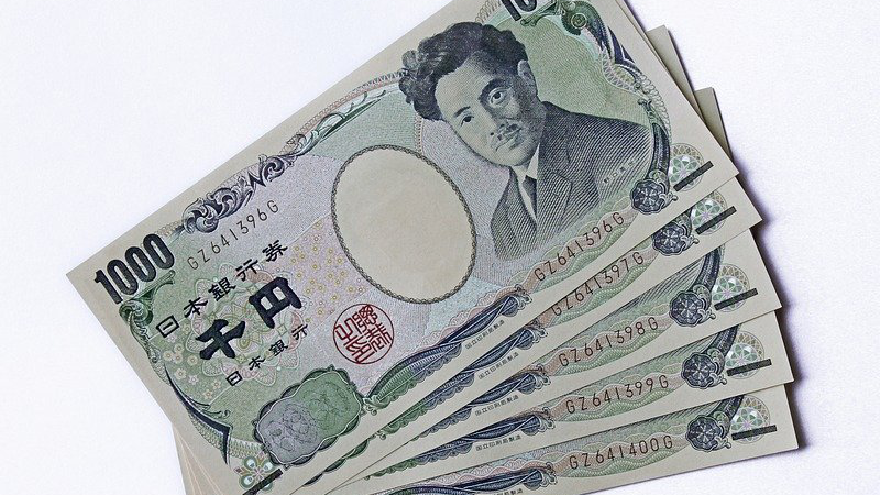 japan money currency yen banknotes