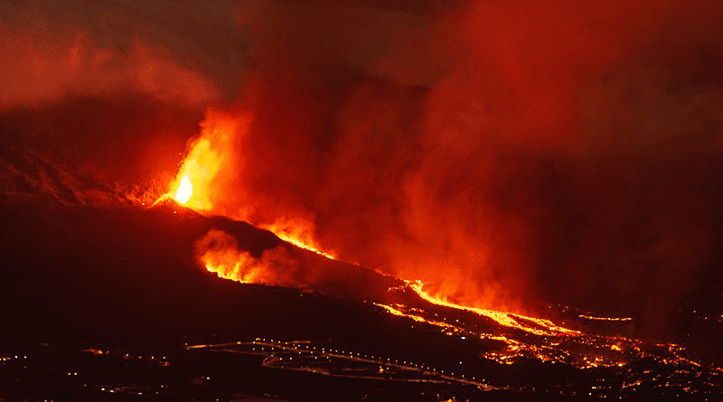 Cumbre Vieja volcano in the Canary Islands, Spain. Photo Credit: Eduardo Robaina, Wikipedia Commons