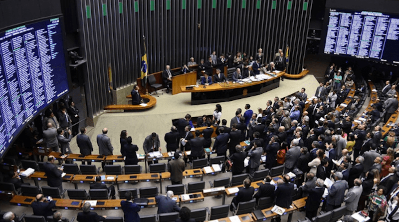 A study conducted by researchers at the University of São Paulo estimated the likelihood of politicians’ future conviction for corruption and other financial crimes by analyzing networks pointing to similarity of voting histories. CREDIT: Laycer Tomaz/Câmara dos Deputados