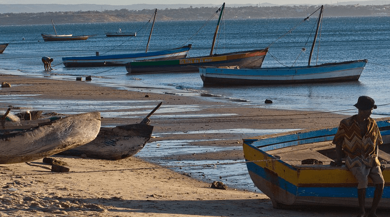 Beach Boats Boat Madagascar Fishing