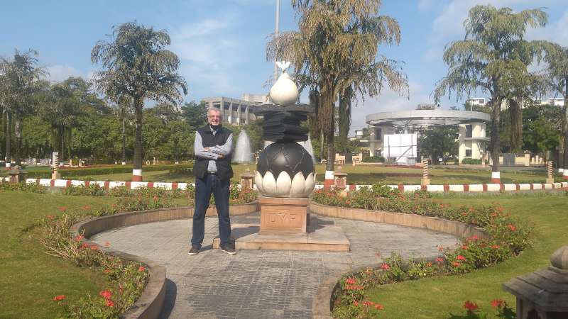 The author Prof. Dr. Sabahudin Hadzialic in Pune, India. Photo Credit: Prof. Dr. Sabahudin Hadzialic