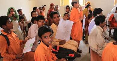 A primary school in a village in the Sindh region of Pakistan. Photo Credit: DFID - UK Department for International Development, Wikipedia Commons