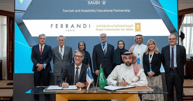 Saudi Arabia’s Royal Commission for AlUla signs an agreement with the Michelin-starred Ferrandi International Institute. (SPA)