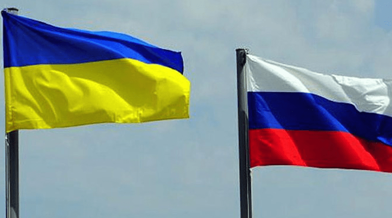 flags ukraine russia (credit Fars)