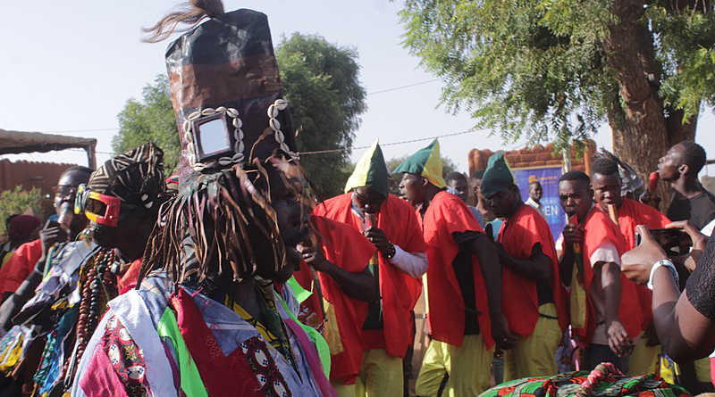 Niger Festival in Segou, Mal. Photo Credit: KAG1LP2MDIAKITE, Wikimedia Commons