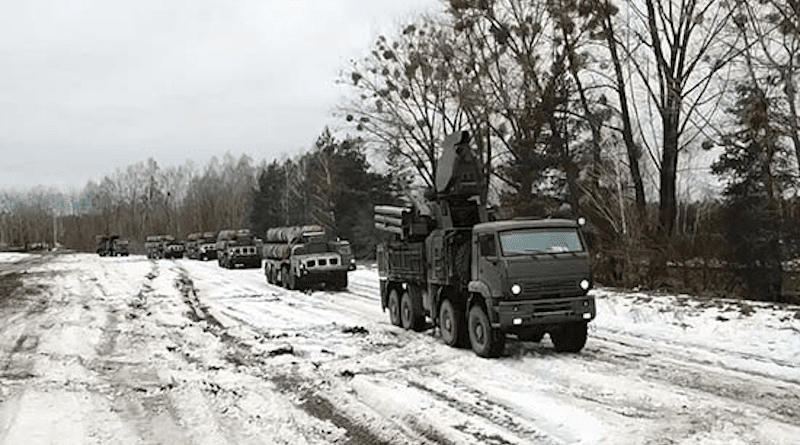 Russian combat crews of the S-400 anti-aircraft missile system of the Eastern Military District (EMD) preparing to take up combat duty for air defense as part of the unified regional air defense system of the Republic of Belarus and the Russian Federation. Photo Credit: Russian Defense Ministry