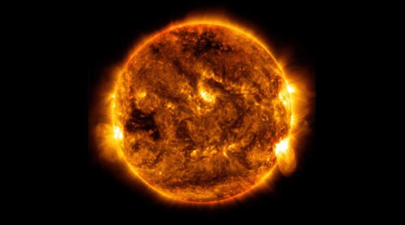 A mid-level solar flare that peaked at 8:13 p.m. EDT on Oct. 1, 2015, captured by NASA's Solar Dynamics Observatory. Credits: NASA/SDO