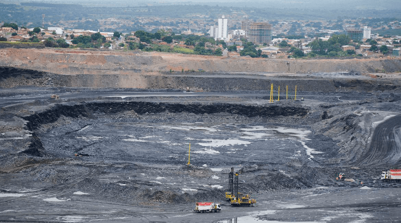 Mining in Brazil. Photo Credit: Jose Cruz, ABr, Agencia Brasil