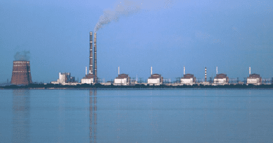 Ukraine's Zaporizhzhia Nuclear Power Plant is Europe's largest with six reactors whose total capacity is 6 GW. Photo Credit: Ralf1969, Wikipedia Commons