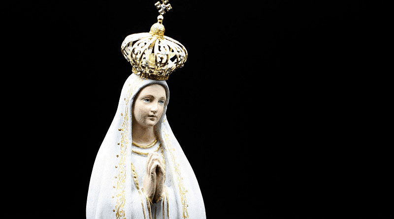 Mary Holy Fatima Virgin Statue Religion Madonna