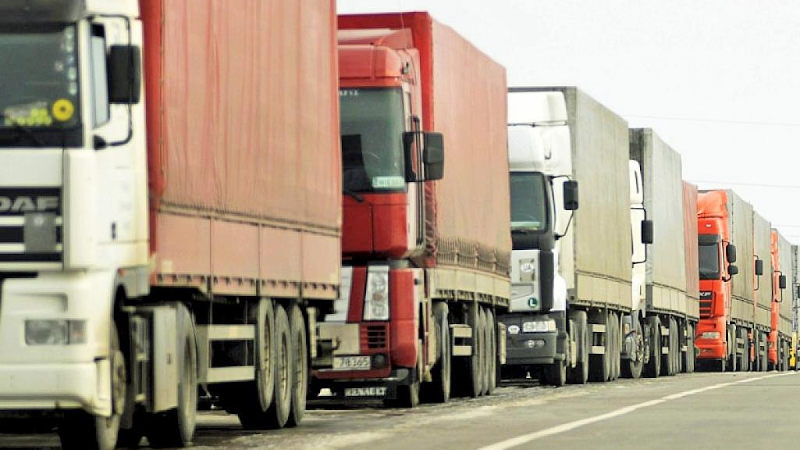 Trucks line a highway in Kazakhstan. (Photo: Kazakhstan government website)