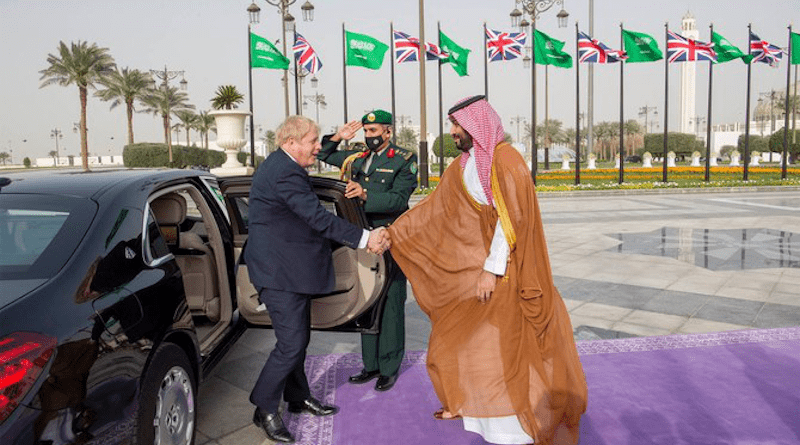 Saudi Arabia’s Crown Prince Mohammed bin Salman welcomes UK Prime Minister Boris Johnson to the Al-Yamamah Palace in Riyadh. (SPA)
