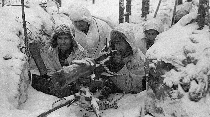 A Finnish Maxim M/09-21 machine gun crew during the Winter War between Finland and the Soviet Union. Photo Credit: Author unknown, Wikipedia Commons