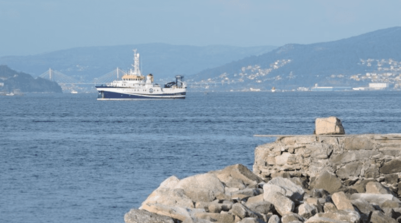 Research Vessel Ramón Margalef (Spanish Institute of Oceanography) departing from Vigo harbour. CREDIT: Remedios project
