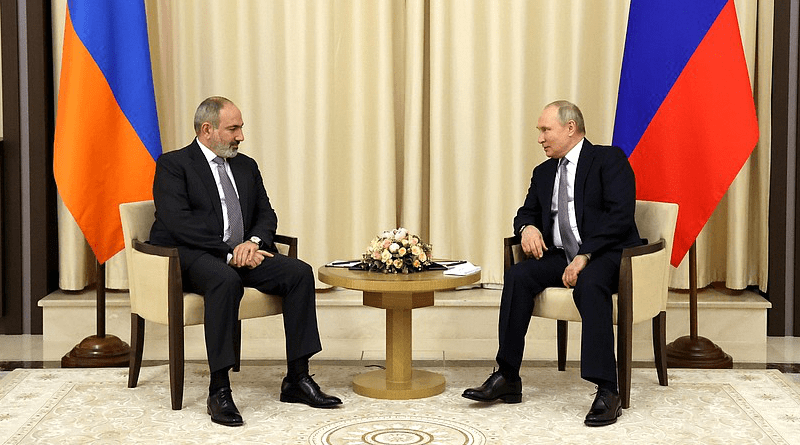 Prime Minister of Armenia Nikol Pashinyan with Russia's President Vladimir Putin. Photo Credit: Kremlin.ru