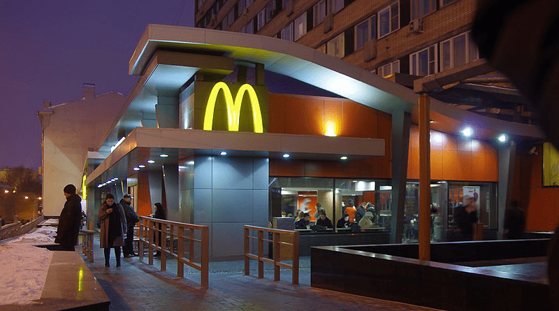 A McDonalds branch in Moscow, Russia. Photo Credit: Artem Svetlov, Wikipedia Commons