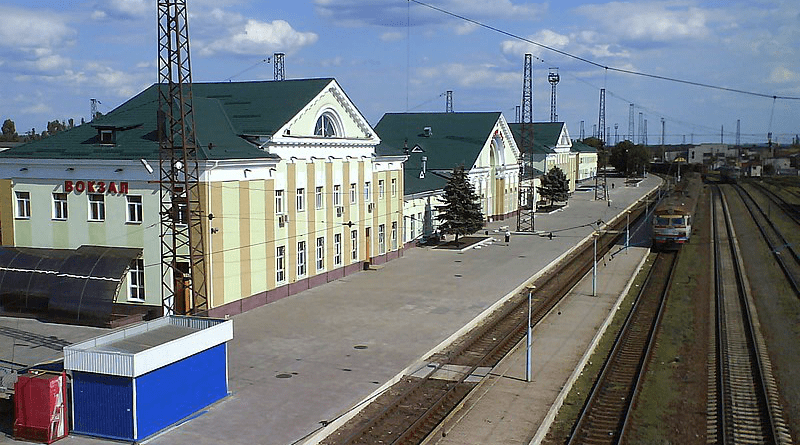 File photo of railway station in Lyman, Ukraine. Photo Credit:Green Zero, Wikipedia Commons
