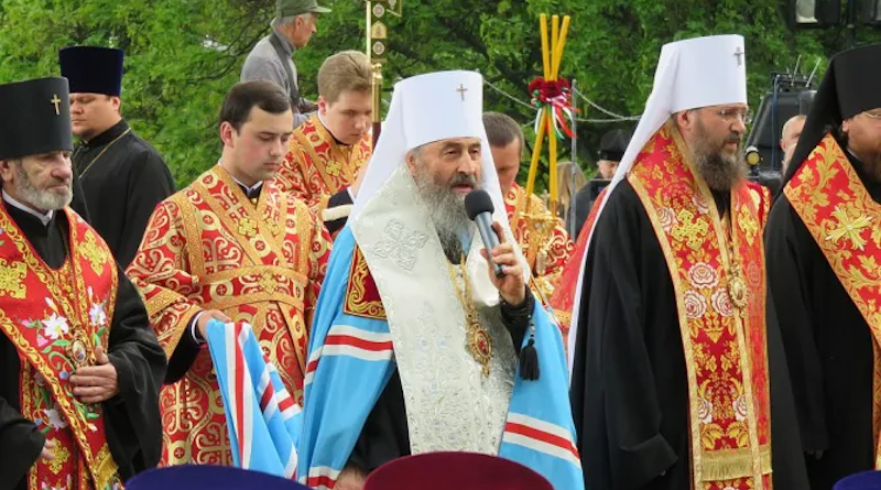 Onufriy, Metropolitan of Kyiv and All Ukraine for the Ukrainian Orthodox Church (Moscow Patriarchate), at a liturgy in Kyiv, May 8, 2016. | Sergento via Wikimedia (CC BY-SA 4.0)