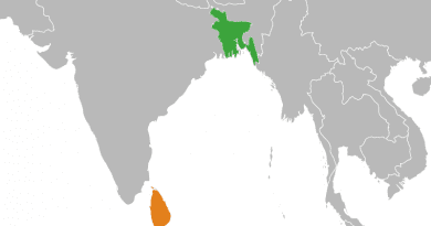 Locations of Bangladesh (green) and Sri Lanka. Credit: Wikipedia Commons