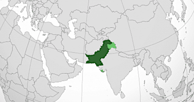Land controlled by Pakistan shown in dark green; land claimed but not controlled shown in light green location Credit: Wikipedia Commons