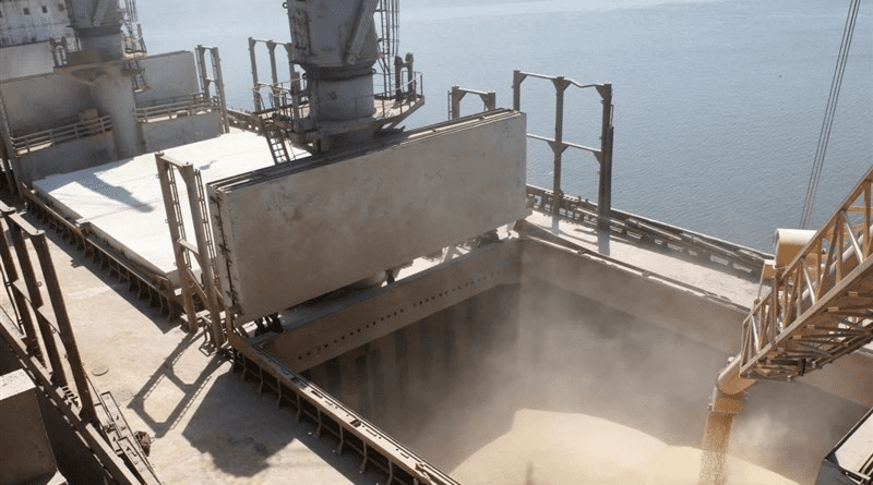 Grain being loaded into a cargo ship. Photo Credit: Tasnim News Agency