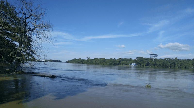 The Kushiyara river in Sylhet, Bangladesh. Photo Credit: Minar ahmed, Wikipedia Commons
