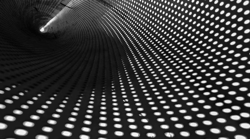 Hole Art Piece Manipulation Products Ninth Quantum