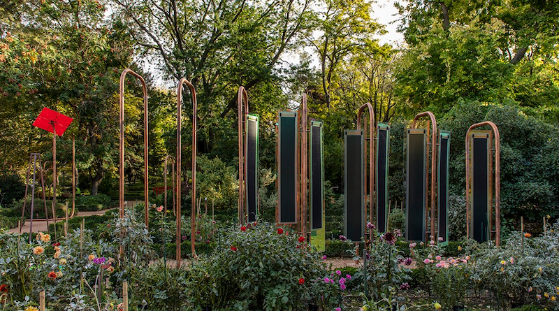 Plenitude brings its Feeling the Energy installation to the Real Jardín Botánico in Madrid. Photo Credit: Eni