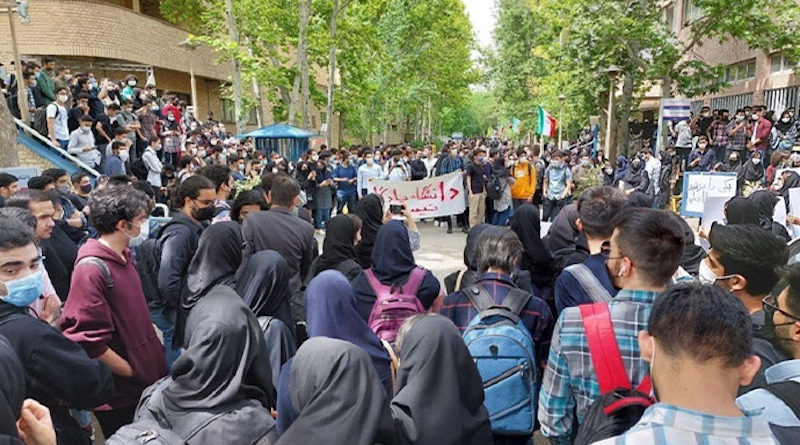 Protests in Iran. Photo Credit: The People’s Mojahedin Organization of Iran (PMOI)