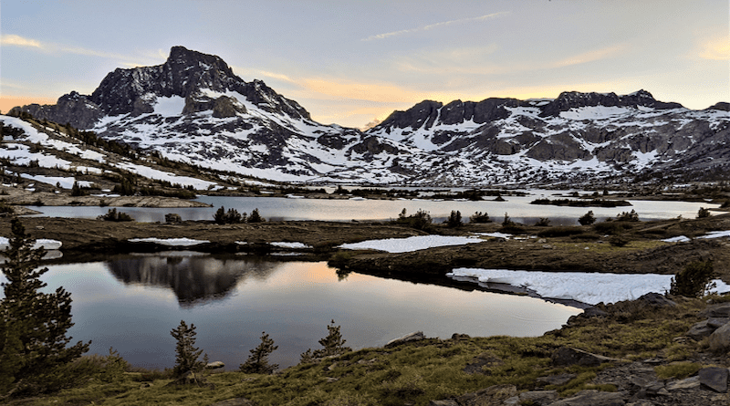 Spring snowmelt in the Ansel Adams Wilderness of the California Sierra Nevada. New research identifies how climate change could differentially alter spring snowmelt in iconic mountain landscapes of the American Cordillera. CREDIT: Alan Rhoades/Berkeley Lab