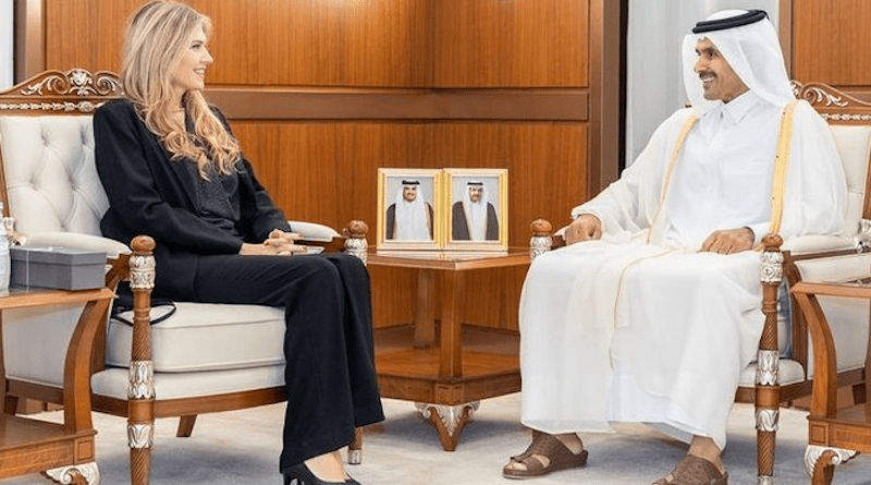 Eva Kaili with Saad bin Sherida Al Kaabi, Minister of State for Energy Affairs of Qatar [Twitter]
