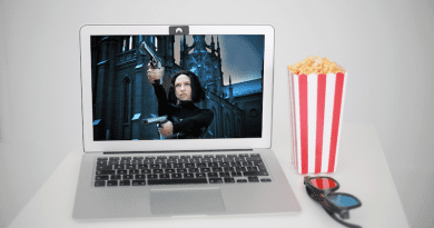 Laptop Movie Popcorn Video Streaming Film