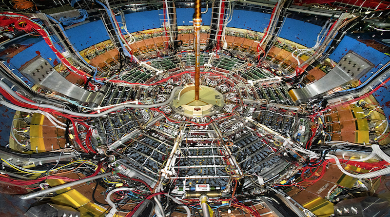 A comprehensive analysis of data from the STAR detector at the Relativistic Heavy Ion Collider (RHIC), above, reveals that conditions created just as heavy ions collide in the center of the detector have the biggest influence on the asymmetric flow of particles from these collisions. The results will help scientists zero in on key properties of a unique form of matter that mimics the early universe. CREDIT: Brookhaven National Laboratory