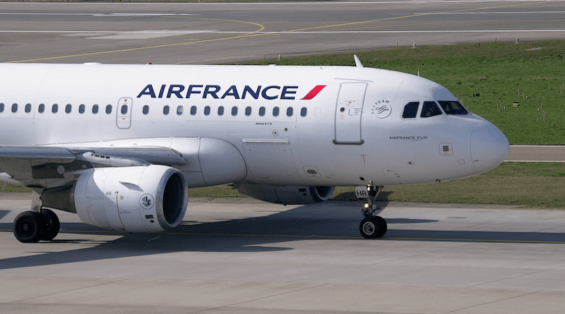 Plane Air France Airbus A319 Airport Zurich Tarmac Airplane