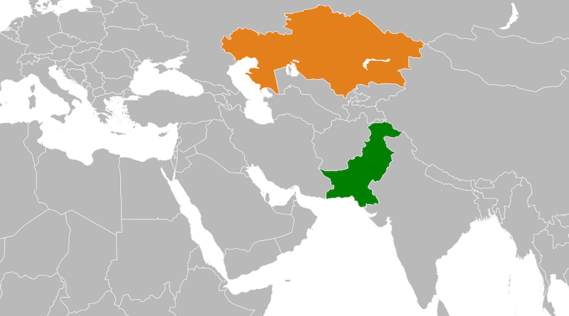 Locations of Pakistan (green) and Kazakhstan. Credit: Wikipedia Commons