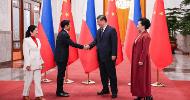 Philippine President Ferdinand Marcos Jr. with China's President Xi Jinping. Photo Credit: Office of the Press Secretary