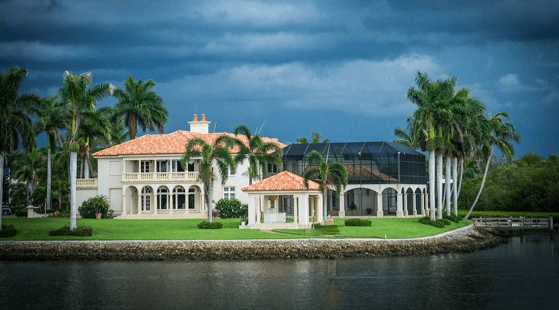House Architecture Water Home Design Residential House Florida
