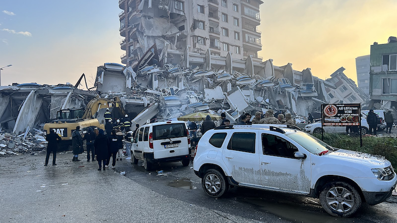 Aftermath of earthquake in Hatay, Turkey. Photo Credit: Hilmi Hacaloğlu, Wikimedia Commons